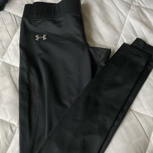 Sold on FB- UA leggings